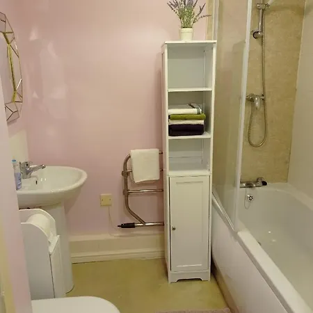 Apartment Cosy 2 Bed Dewsbury Road City Heaven